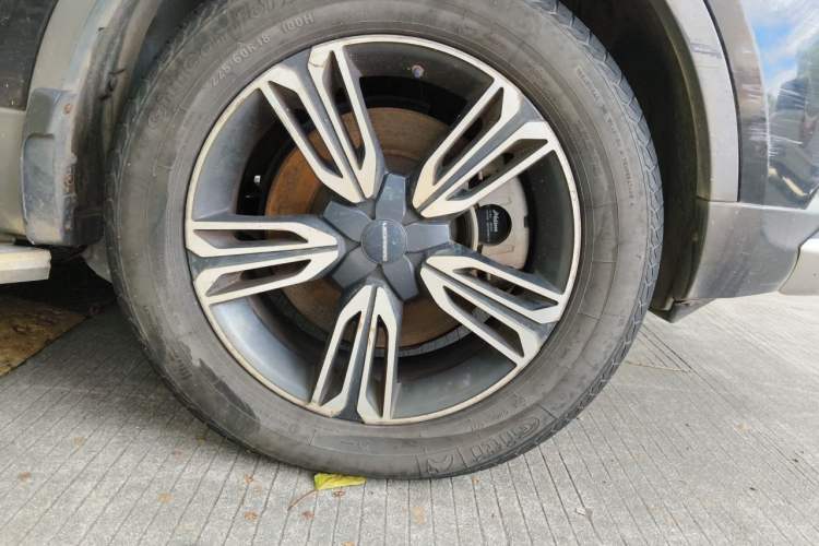 Used Leopaard CS10 2017 1.5T CVT Luxury Model Right Front Wheel Hub