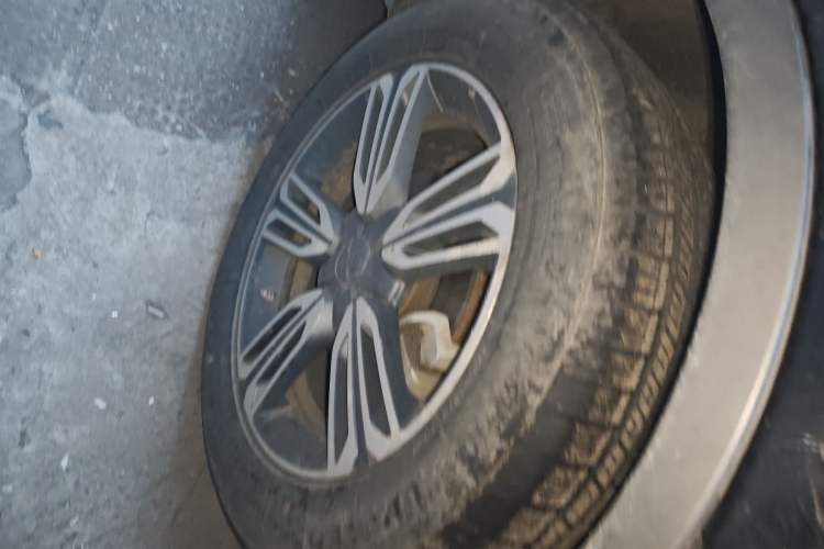 Used Leopaard CS10 2017 2.0T Manual Excellence Edition Right Front Wheel Hub