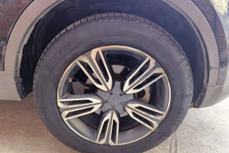 Used Leopaard CS10 2017 1.5T Manual Prestige Model Right Front Wheel Hub
