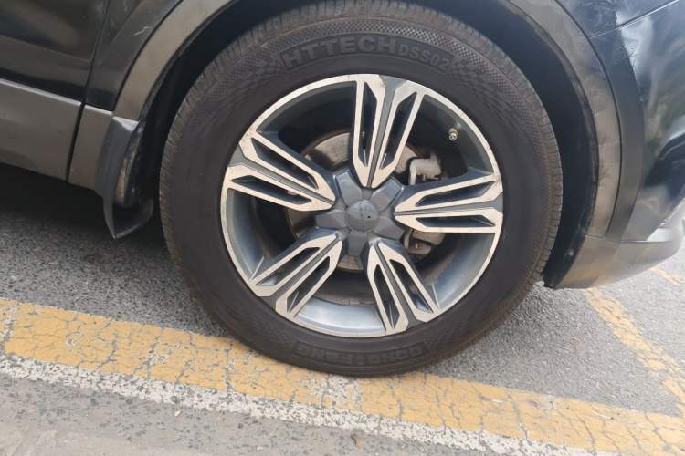 Used Leopaard CS10 2017 2.0T Automatic Luxury Edition Right Front Wheel Hub