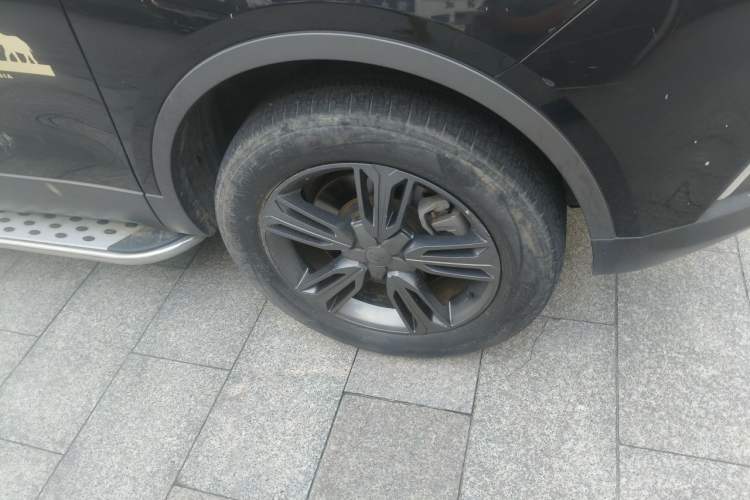 Used Leopaard CS10 2017 1.5T Manual Comfort Model Right Front Wheel Hub