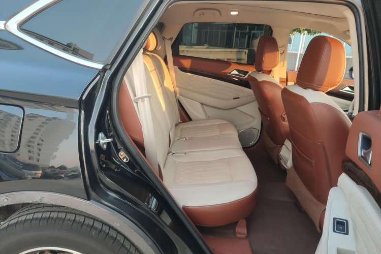 Used Leopaard CS10 2017 2.0T Automatic Luxury Edition Right Rear Seat