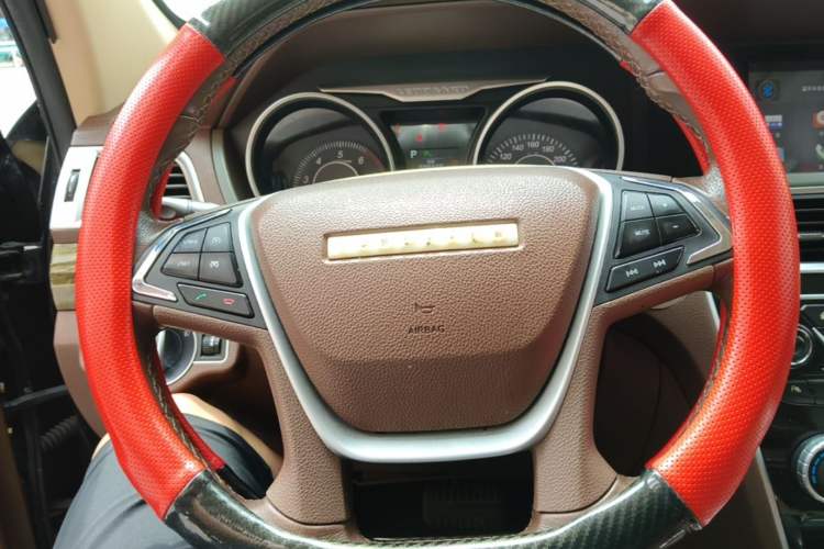 Used Leopaard CS10 2017 1.5T CVT Luxury Model Steering Wheel