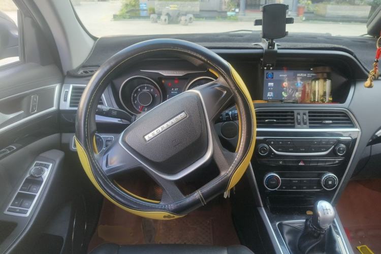 Used Leopaard CS10 2017 1.5T Manual Comfort Model Steering Wheel