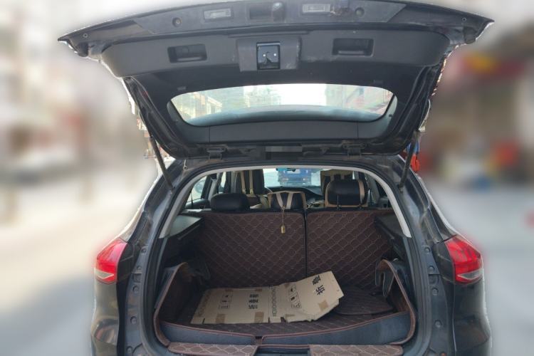 Used Leopaard CS10 2017 2.0T Manual Fashion Edition Trunk