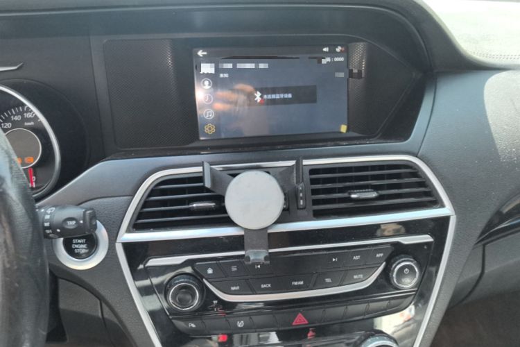 Used Leopaard CS10 2017 2.0T Automatic Urban Version Audio And AC Panel