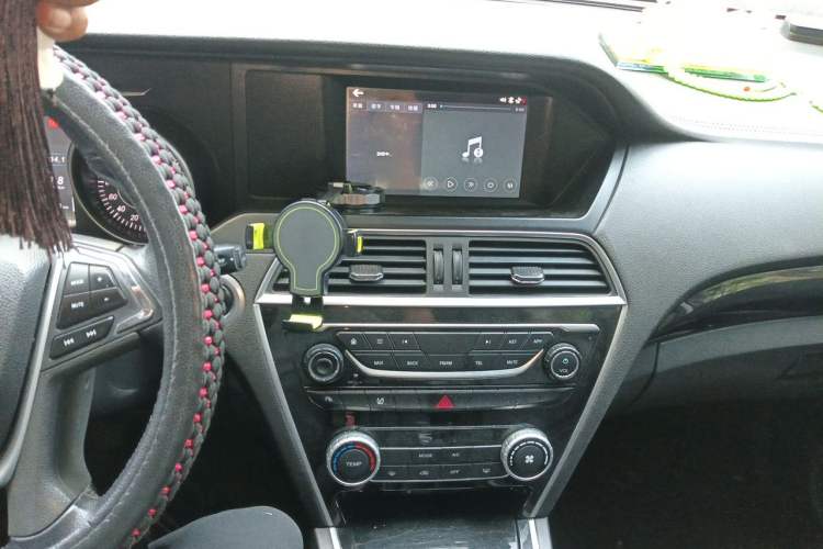 Used Leopaard CS10 2017 2.0T Manual Excellence Edition Audio And AC Panel