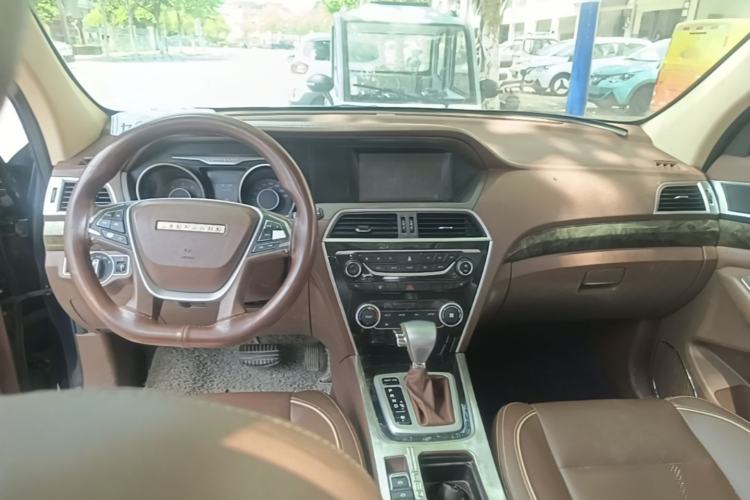 Used Leopaard CS10 2017 1.5T CVT Luxury Model Center Console