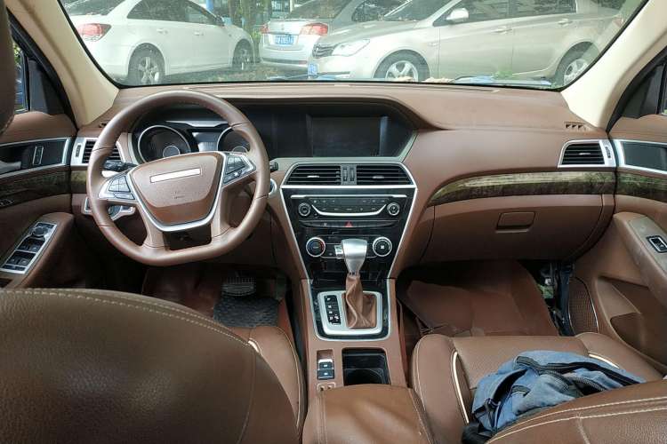 Used Leopaard CS10 2017 2.0T Automatic Urban Version Center Console