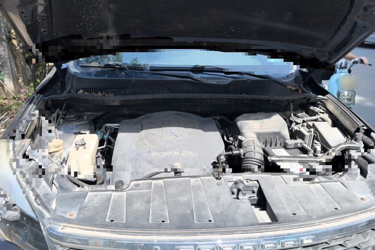 Used Leopaard CS10 2017 2.0T Automatic Urban Version Engine Bay