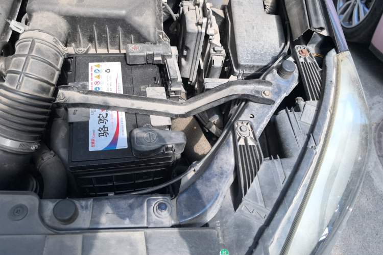 Used Leopaard CS10 2017 2.0T Automatic Urban Version Engine Bay Left