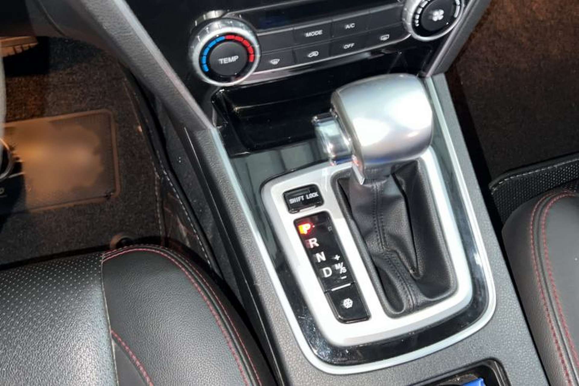 Used Leopaard CS10 2017 1.5T CVT Elite Model Gear Lever