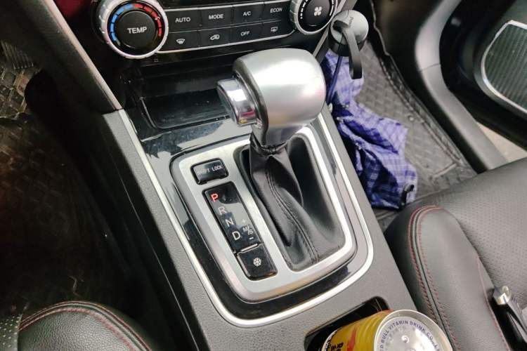 Used Leopaard CS10 2017 1.5T CVT Luxury Model Gear Lever