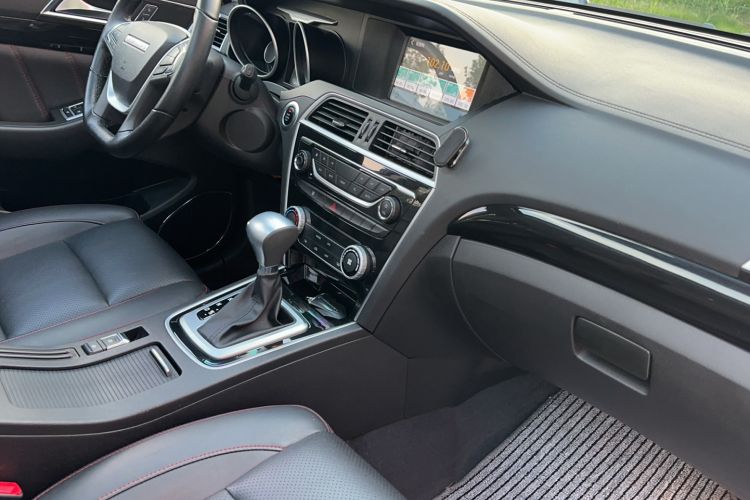 Used Leopaard CS10 2017 2.0T Automatic Urban Version Interior 12