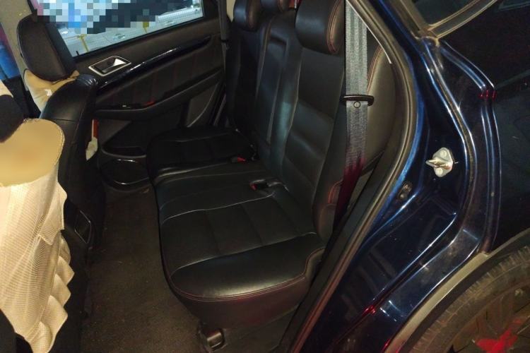 Used Leopaard CS10 2017 2.0T Automatic Urban Version Interior 4