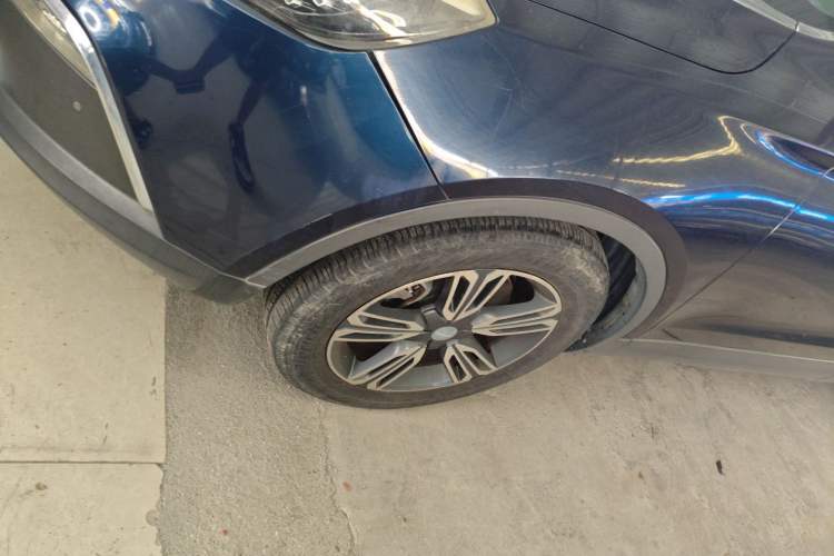 Used Leopaard CS10 2017 2.0T Automatic Luxury Model Left Front Wheel Hub