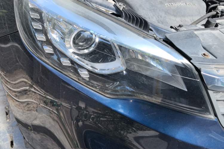 Used Leopaard CS10 2017 2.0T Automatic Urban Version Right Front Headlight