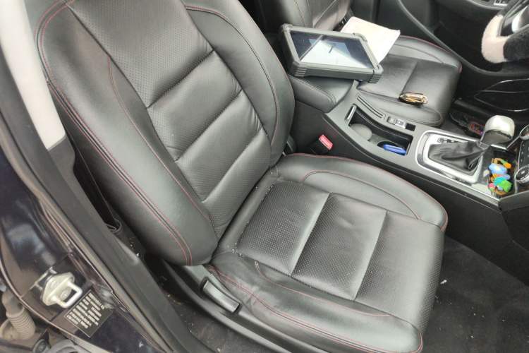 Used Leopaard CS10 2017 2.0T Automatic Luxury Model Right Front Seat