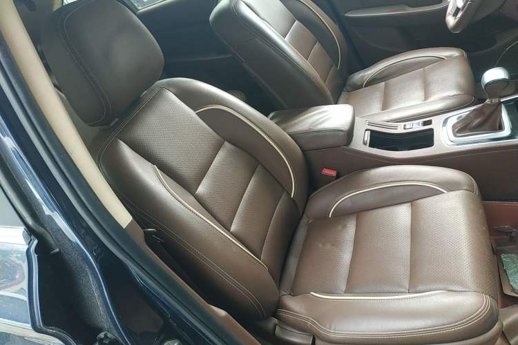 Used Leopaard CS10 2017 2.0T Automatic Urban Version Right Front Seat