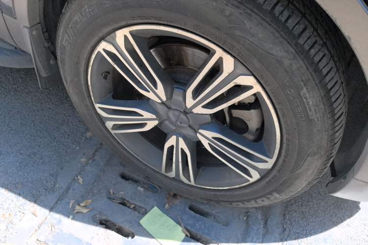 Used Leopaard CS10 2017 2.0T Automatic Urban Version Right Front Wheel Hub
