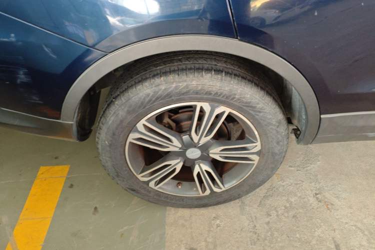 Used Leopaard CS10 2017 2.0T Automatic Luxury Model Right Rear Wheel Hub