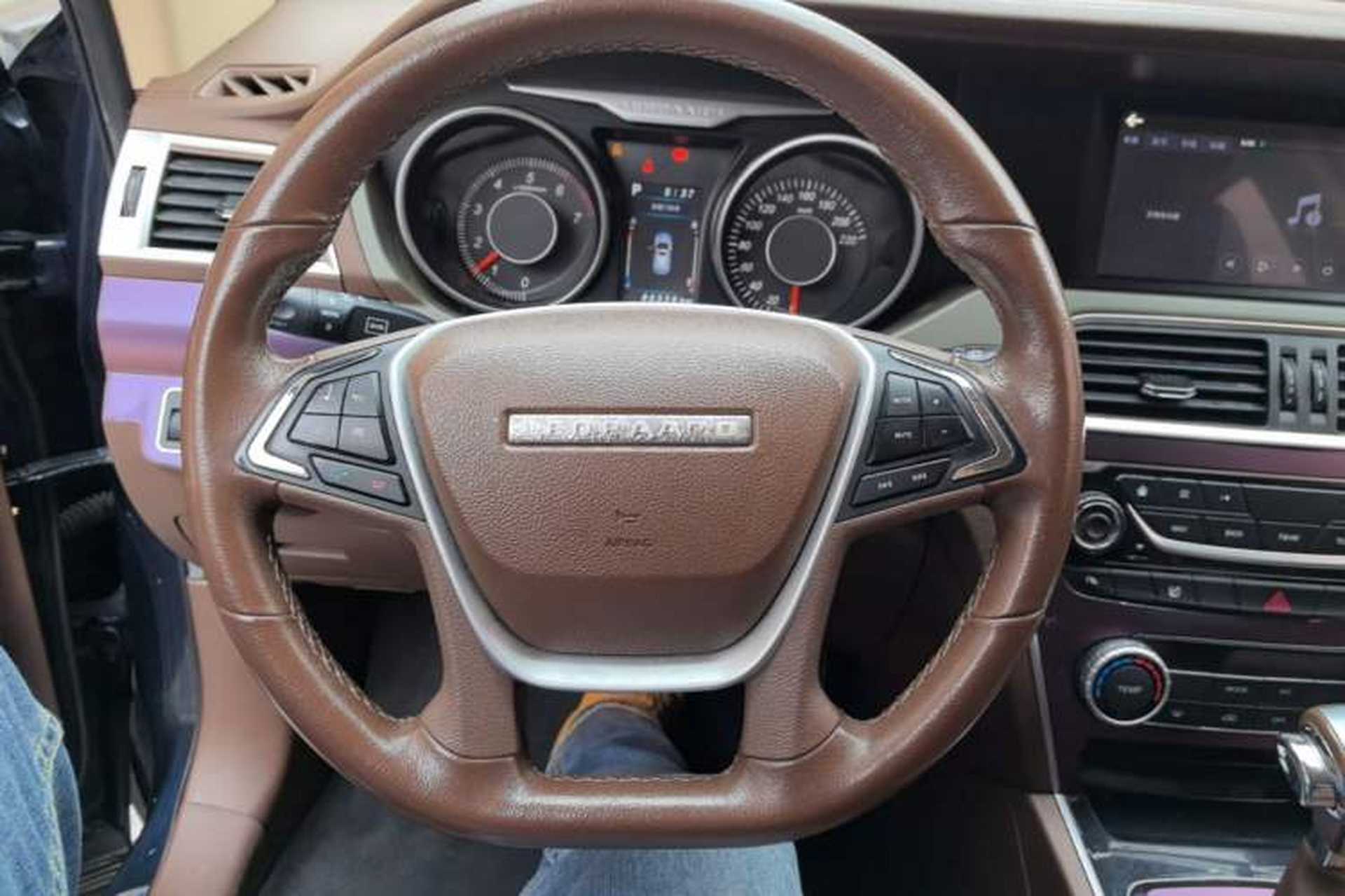 Used Leopaard CS10 2017 2.0T Automatic Urban Version Steering Wheel