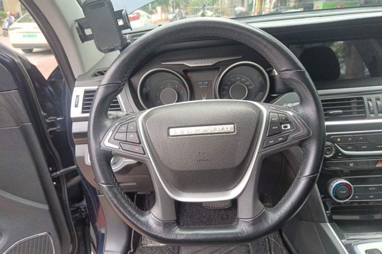 Used Leopaard CS10 2017 2.0T Automatic Urban Version Steering Wheel