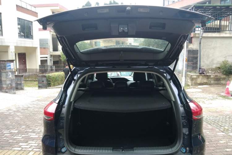Used Leopaard CS10 2017 1.5T Manual Prestige Model Trunk