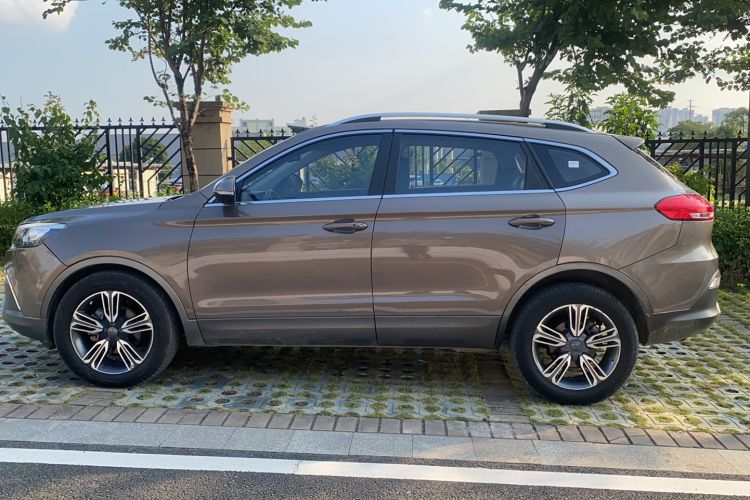 Used Leopaard CS10 2017 2.0T Automatic Luxury Model Exterior 5