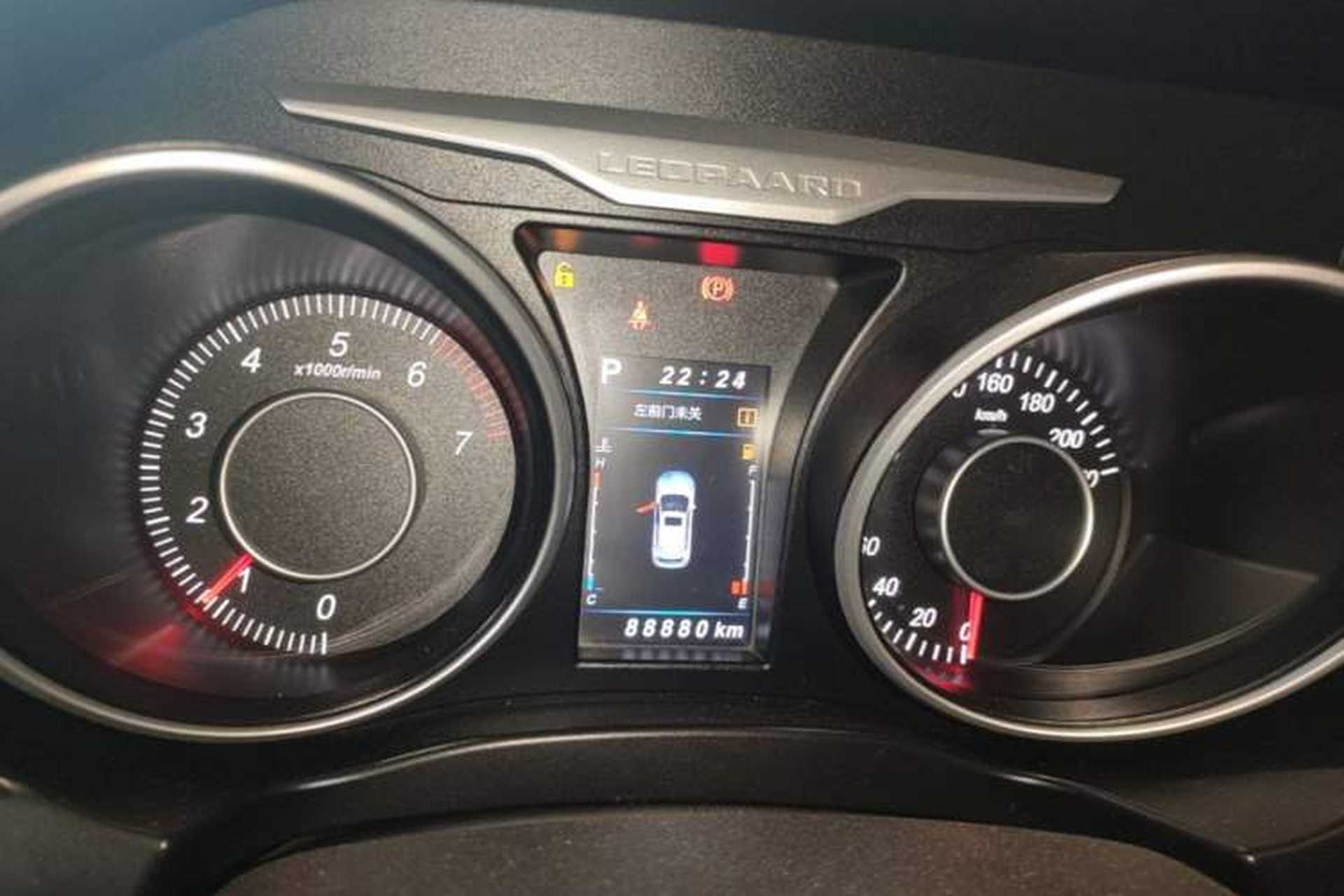 Used Leopaard CS10 2017 2.0T Automatic Urban Version Instrument Cluster