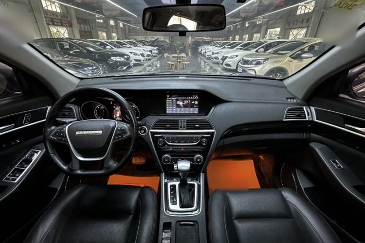 Used Leopaard CS10 2017 2.0T Automatic Urban Version Interior 1