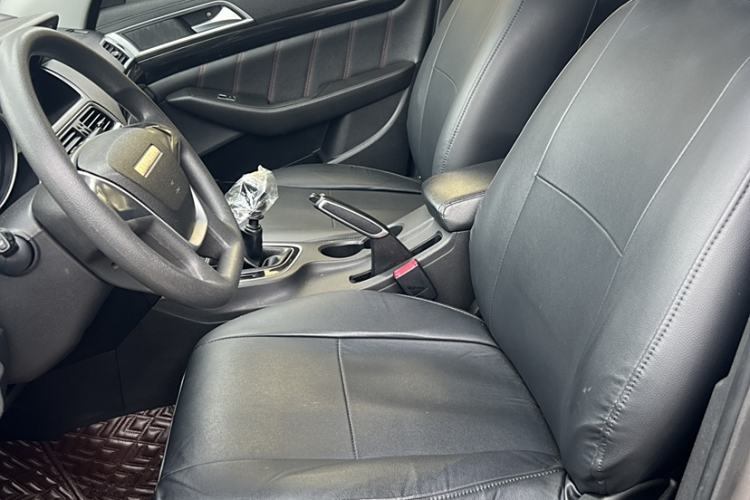 Used Leopaard CS10 2017 2.0T Manual New Elite Version Interior 5