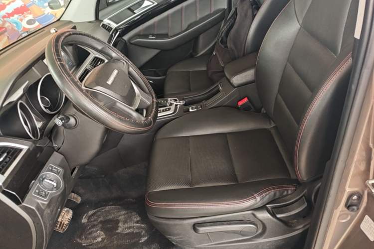 Used Leopaard CS10 2017 1.5T CVT Elite Model Left Front Seat