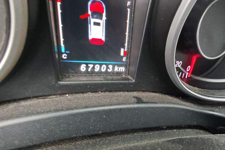 Used Leopaard CS10 2017 1.5T CVT Elite Model Odometer Close Up