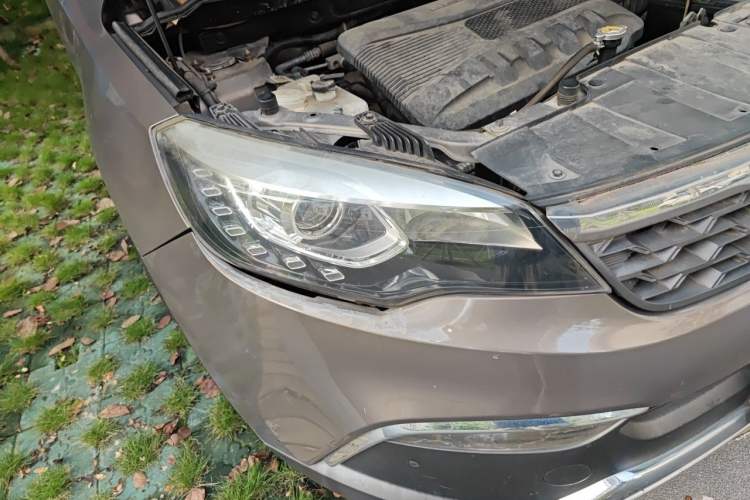 Used Leopaard CS10 2017 1.5T CVT Luxury Model Right Front Headlight