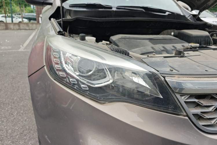 Used Leopaard CS10 2017 1.5T CVT Elite Model Right Front Headlight