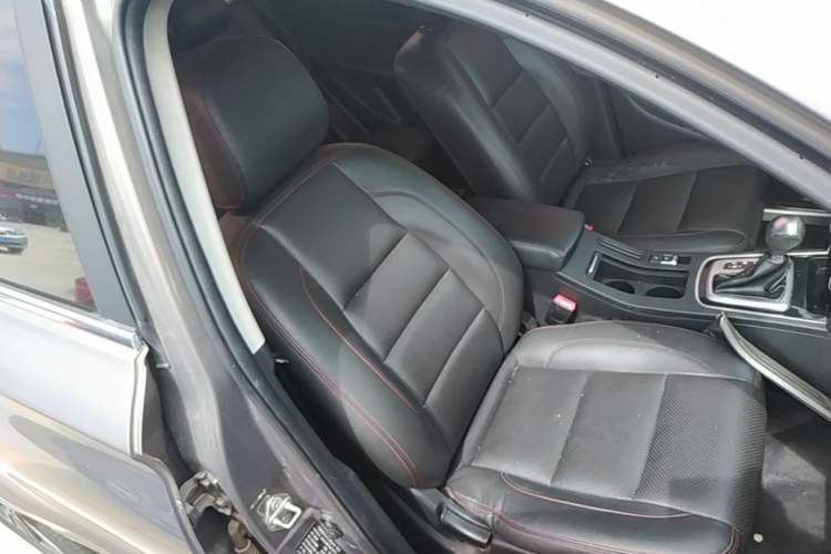Used Leopaard CS10 2017 2.0T Automatic Urban Version Right Front Seat