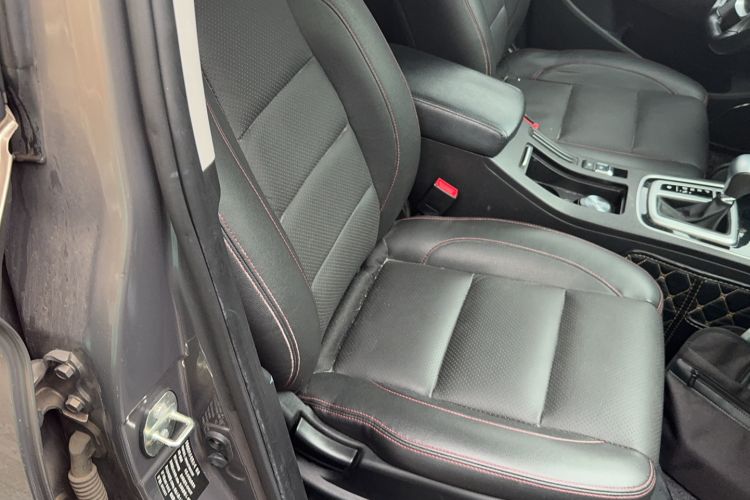 Used Leopaard CS10 2017 1.5T CVT Luxury Model Right Front Seat