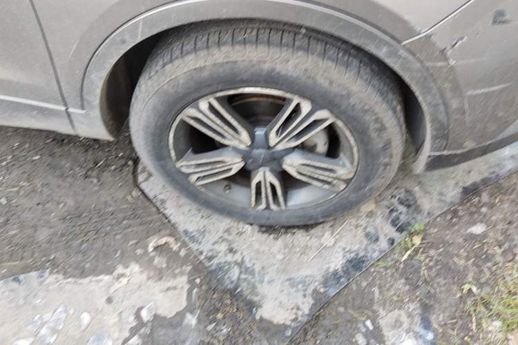 Used Leopaard CS10 2017 1.5T CVT Luxury Model Right Front Wheel Hub