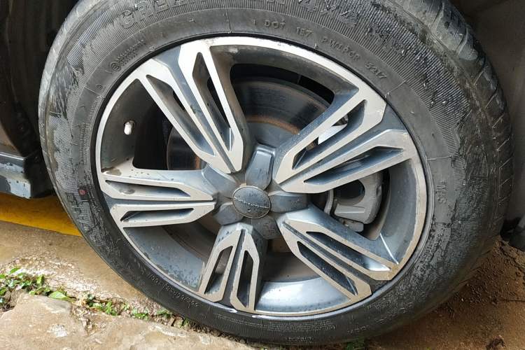 Used Leopaard CS10 2017 2.0T Automatic Luxury Model Right Front Wheel Hub