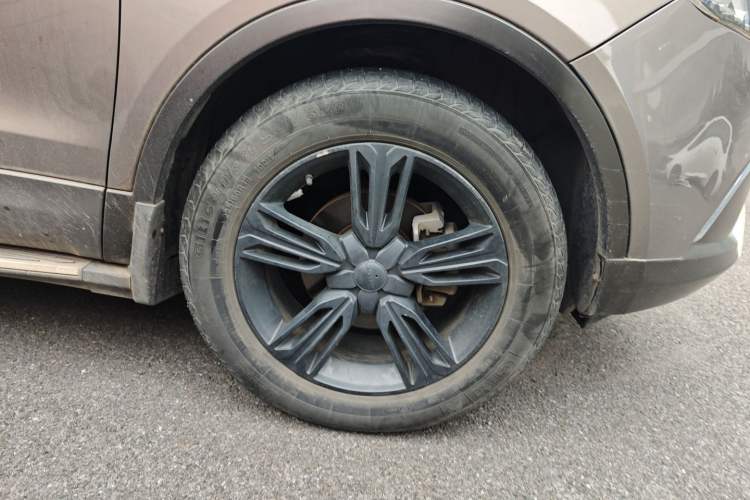 Used Leopaard CS10 2017 1.5T CVT Elite Model Right Front Wheel Hub