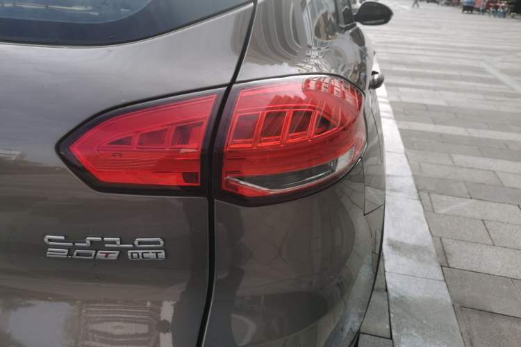 Used Leopaard CS10 2017 2.0T Automatic Luxury Model Right Rear Taillight