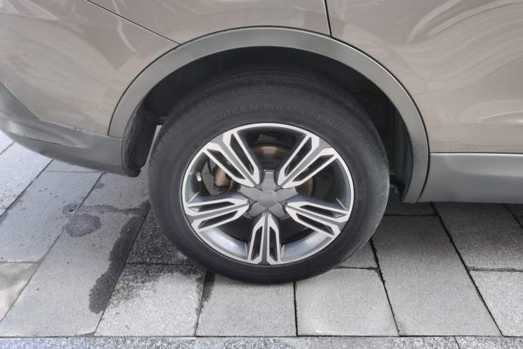 Used Leopaard CS10 2017 2.0T Automatic Luxury Model Right Rear Wheel Hub