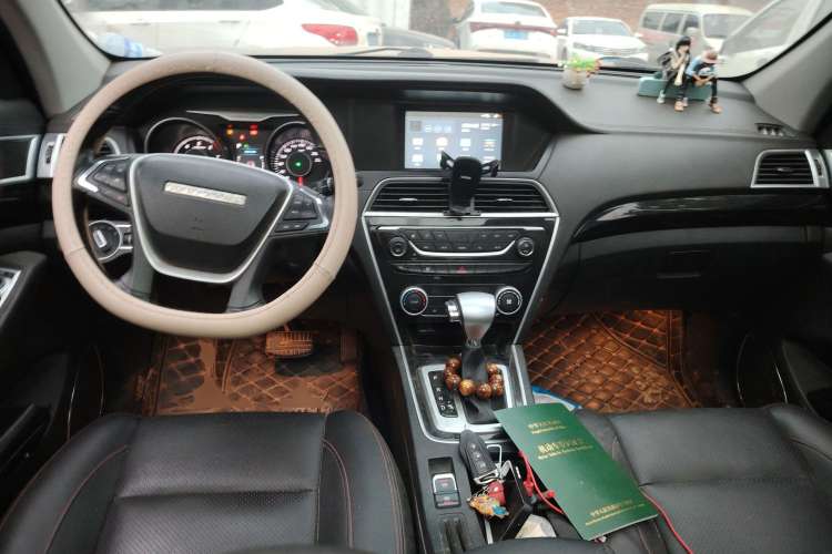 Used Leopaard CS10 2017 2.0T Automatic Luxury Model Center Console