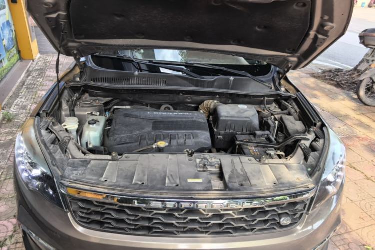Used Leopaard CS10 2017 1.5T CVT Elite Model Engine Bay