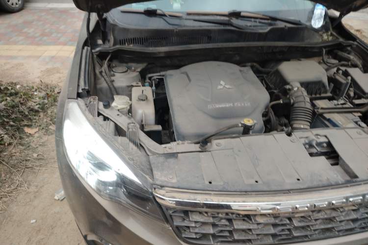 Used Leopaard CS10 2017 2.0T Automatic Luxury Model Engine Bay Right