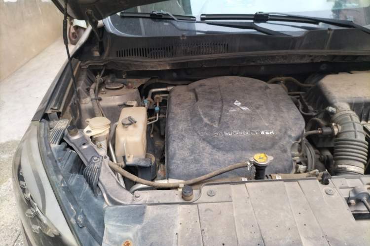 Used Leopaard CS10 2017 2.0T Automatic Luxury Model Engine Bay Right
