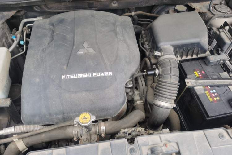 Used Leopaard CS10 2017 2.0T Automatic Urban Version Engine Bay