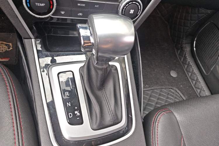 Used Leopaard CS10 2017 2.0T Automatic Urban Version Gear Lever