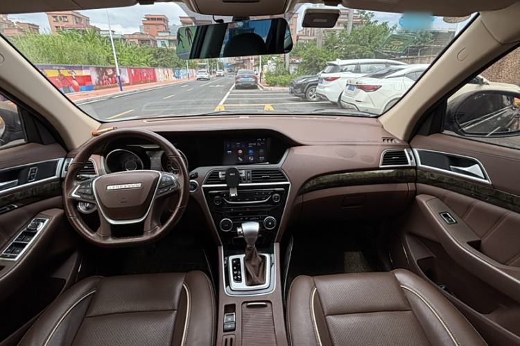 Used Leopaard CS10 2017 2.0T Automatic Urban Version Interior 2